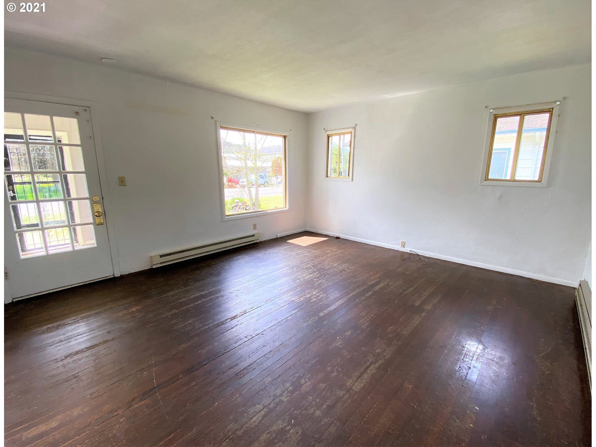 1807 Fir Avenue Reedsport, OR 97467 - Photo 9 of 25 Gallery Image 9
