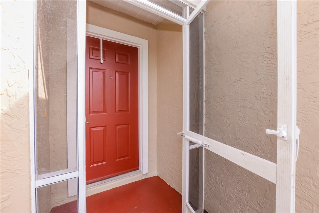 2543 Southwest Dalpina Road Port St. Lucie, FL 34953 - Photo 5 of 26 Photo 5