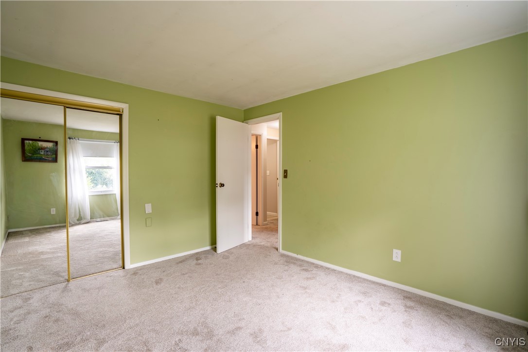 5039 Briarledge Road Syracuse, NY 13212 - Photo 26 of 43