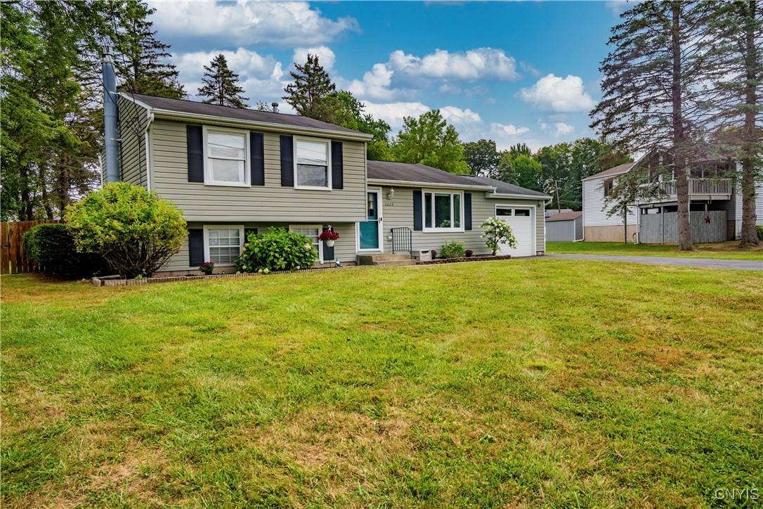 5039 Briarledge Road Syracuse, NY 13212 - Photo 43 of 43