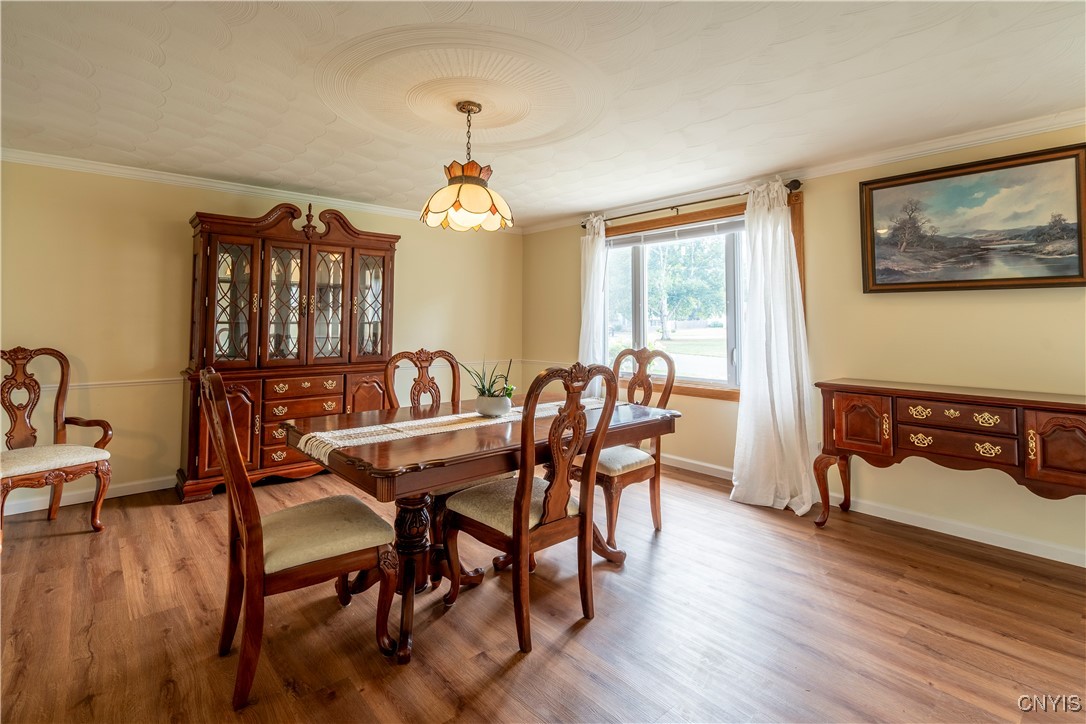 5039 Briarledge Road Syracuse, NY 13212 - Photo 5 of 43