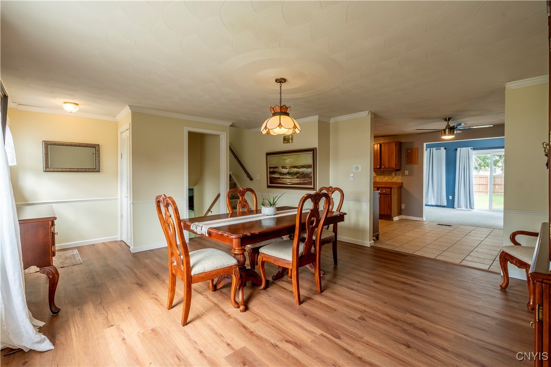 5039 Briarledge Road Syracuse, NY 13212 - Photo 6 of 43