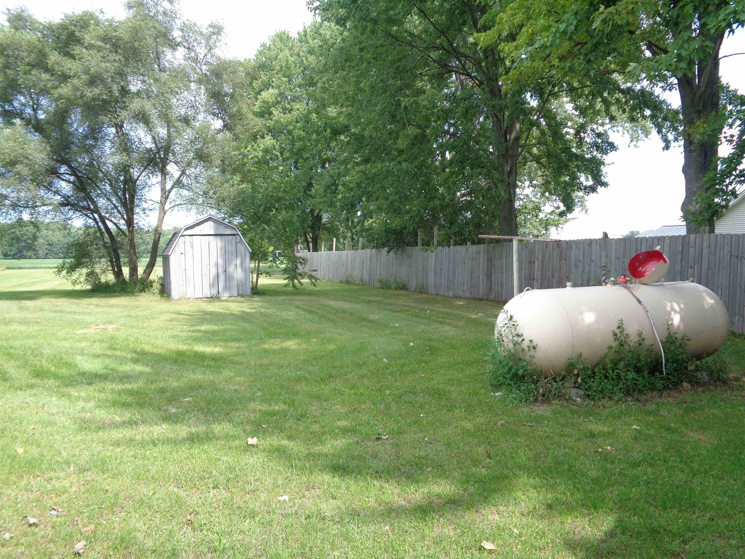5717 Birch Run Road Birch Run, MI 48415 - Photo 31 of 35