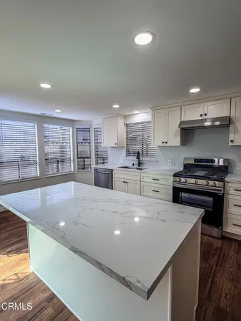$3,375 | 801 North M Street, Oxnard, CA 93030