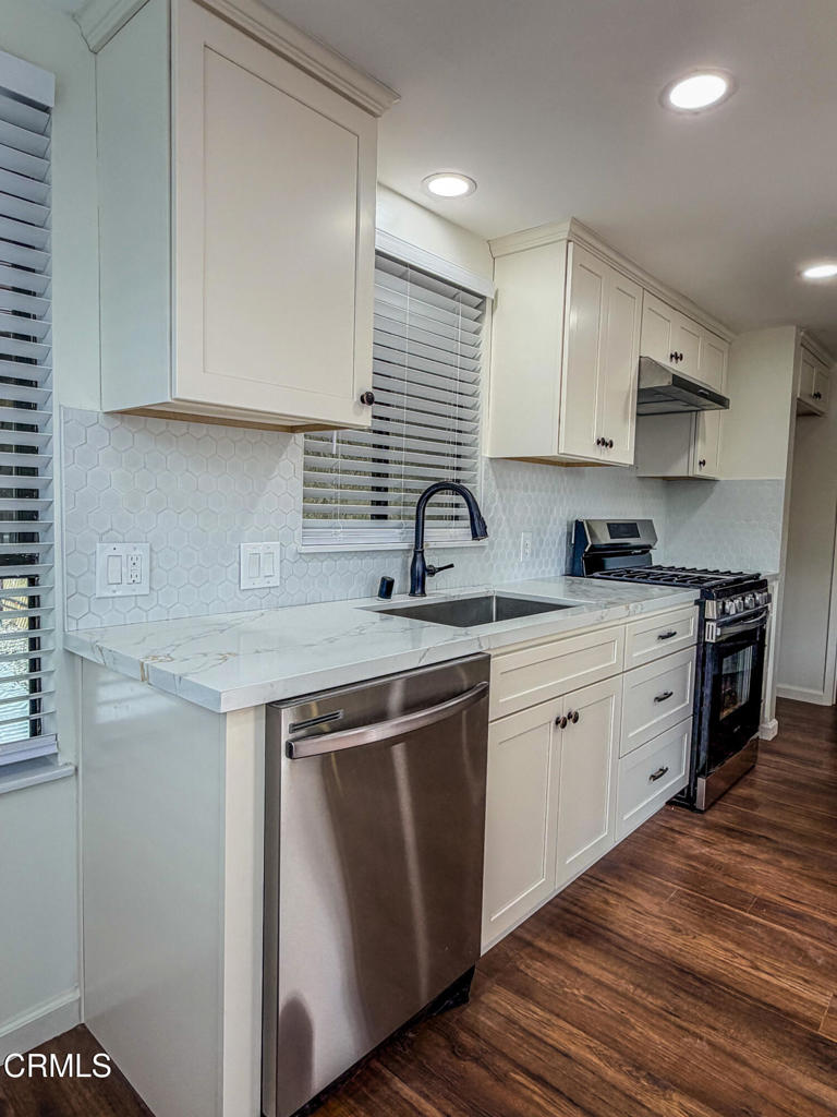 801 North M Street Oxnard, CA 93030 - Photo 6 of 15