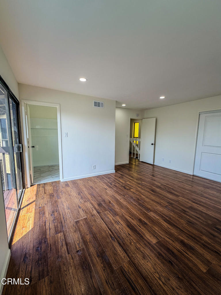 801 North M Street Oxnard, CA 93030 - Photo 10 of 15