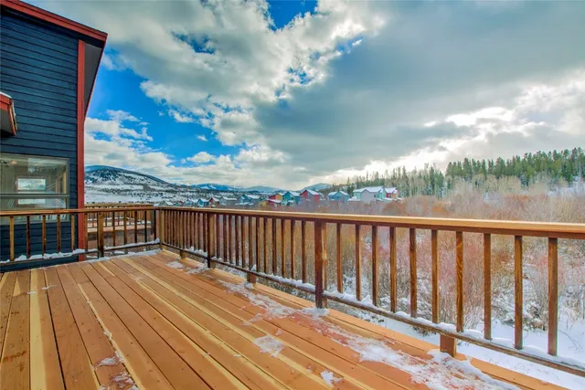 $1,599,000 | 383 West Coyote Drive, Silverthorne, CO 80498