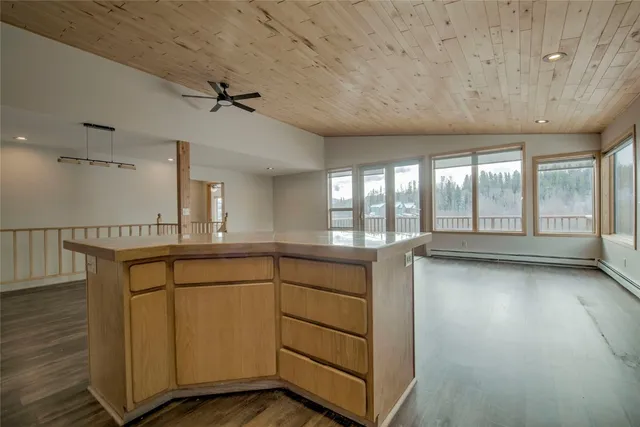 $1,599,000 | 383 West Coyote Drive, Silverthorne, CO 80498