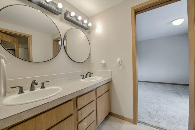 $1,599,000 | 383 West Coyote Drive, Silverthorne, CO 80498