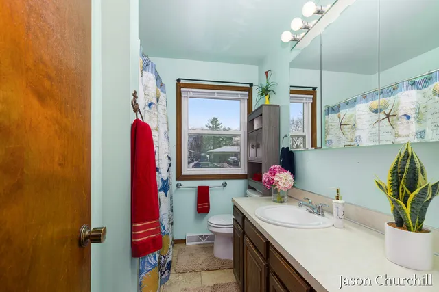 $367,400 | 2781 Bluewater Lane Southwest, Grandville, MI 49418