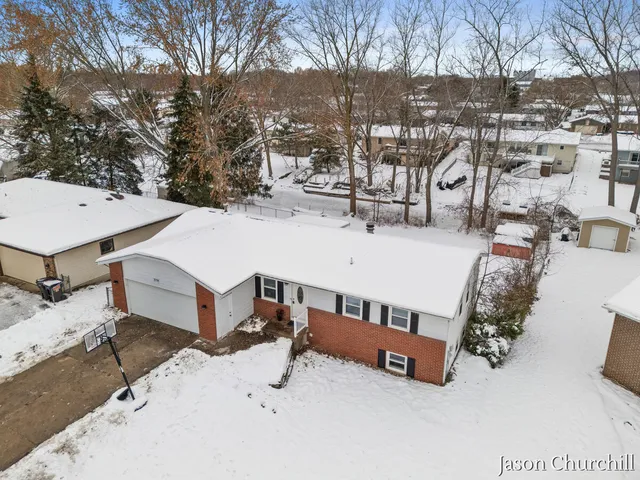 $367,400 | 2781 Bluewater Lane Southwest, Grandville, MI 49418