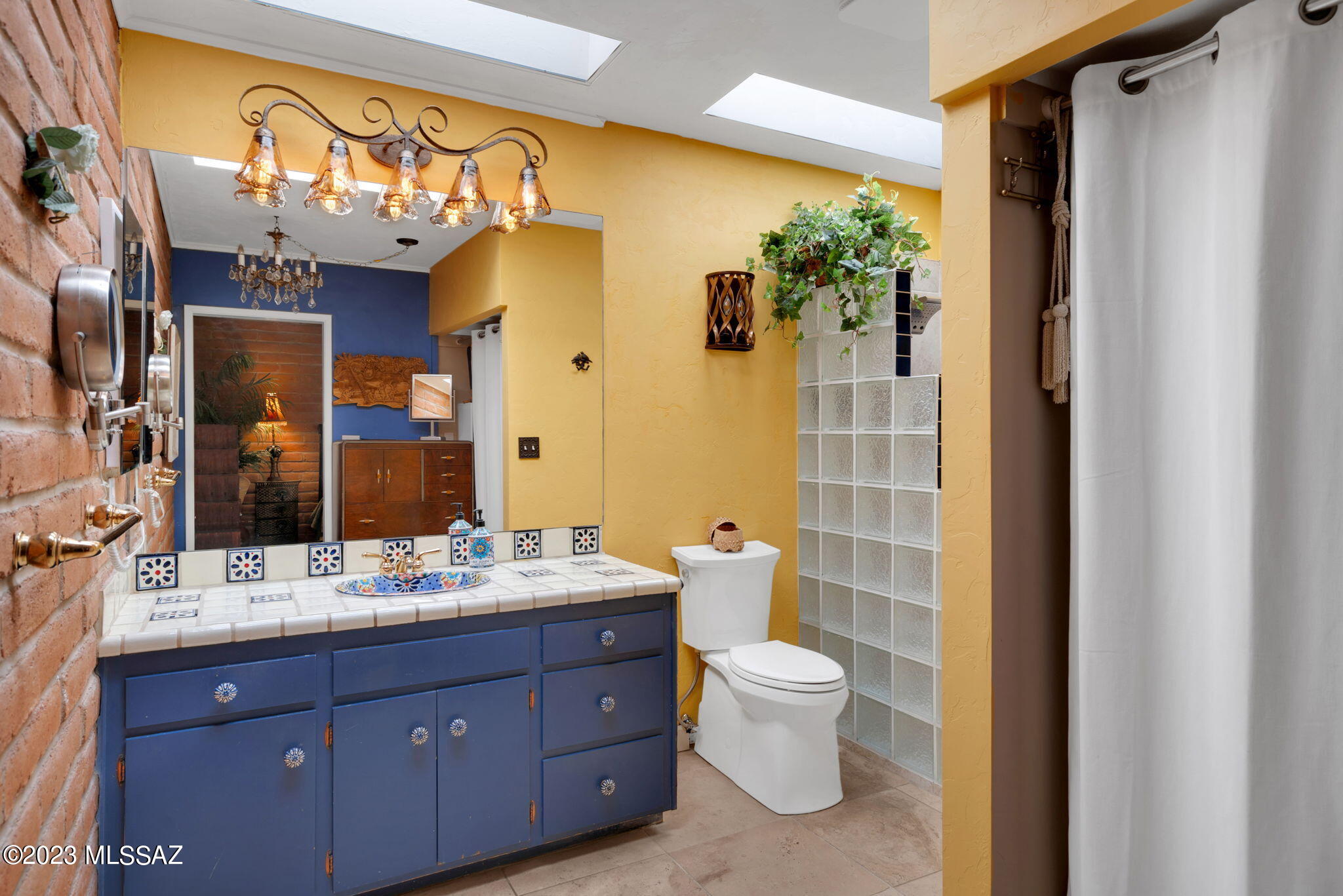 636 West Roller Coaster Road Tucson, AZ 85704 - Photo 23 of 41