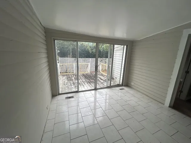 $2,100 | 270 South Myrtle Street, Wrightsville, GA 31096