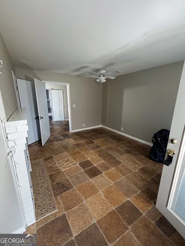 $2,100 | 270 South Myrtle Street, Wrightsville, GA 31096