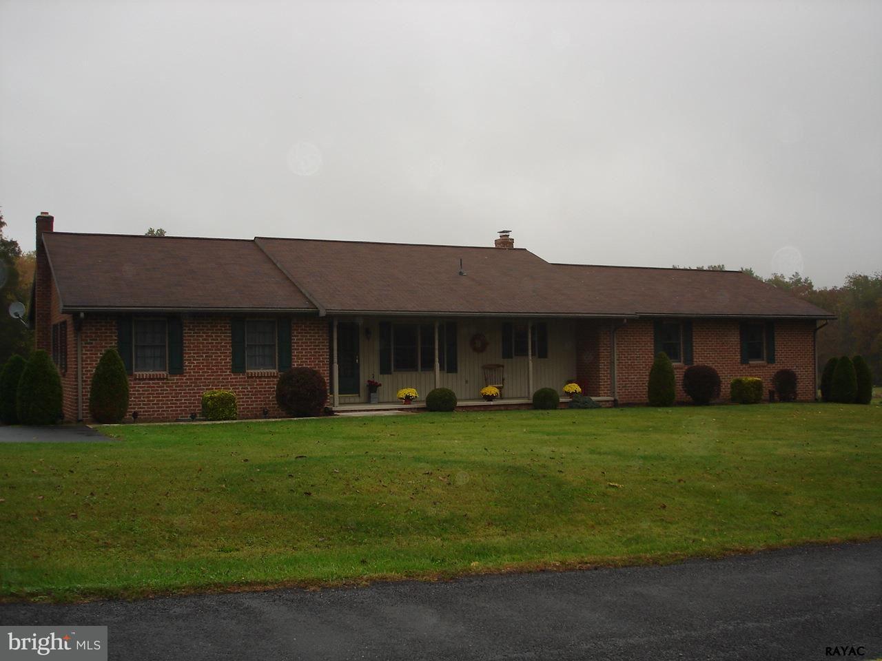 850 Swift Run Road Gettysburg, PA 17325 - Photo 1 of 28