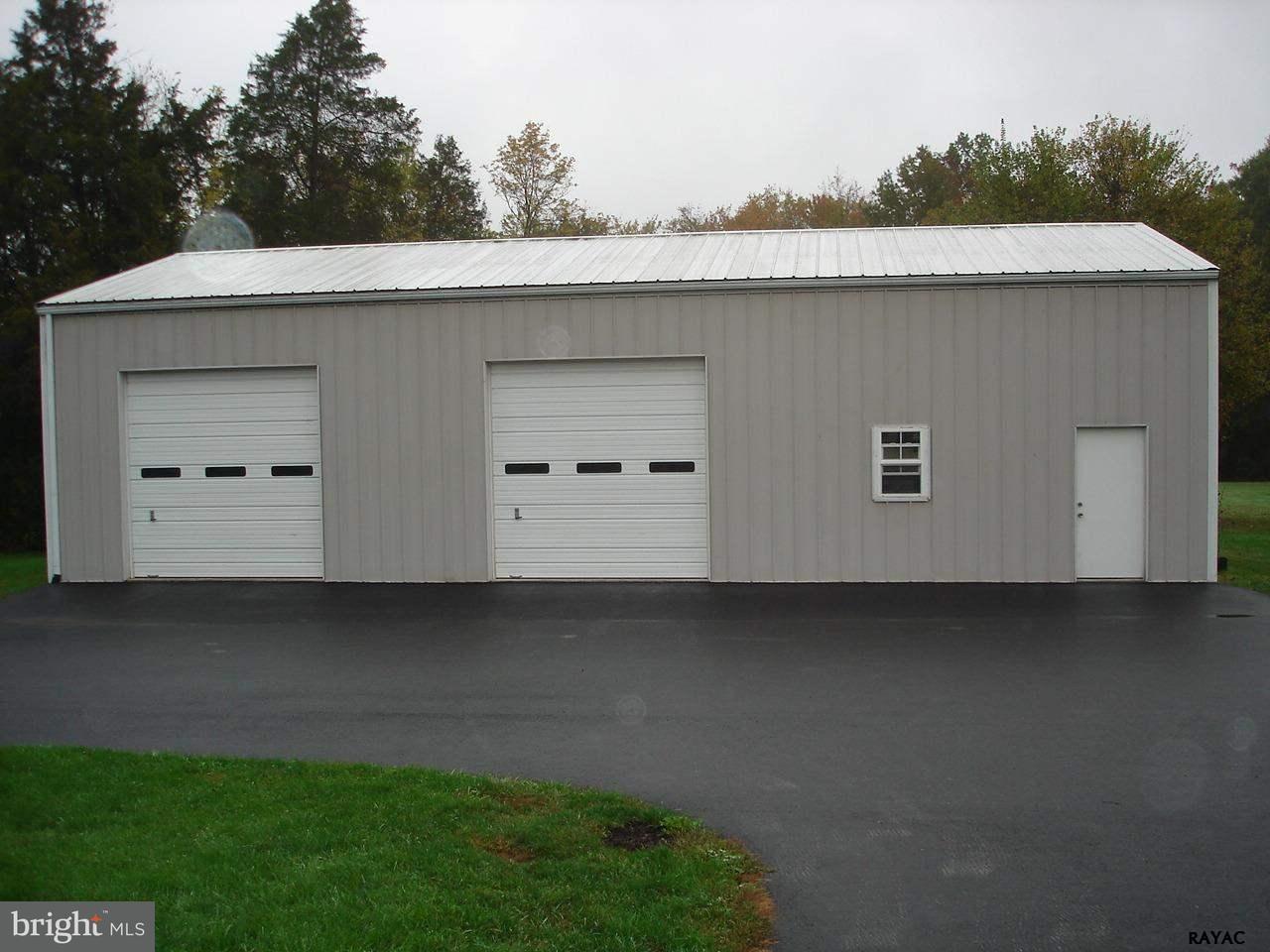 850 Swift Run Road Gettysburg, PA 17325 - Photo 3 of 28