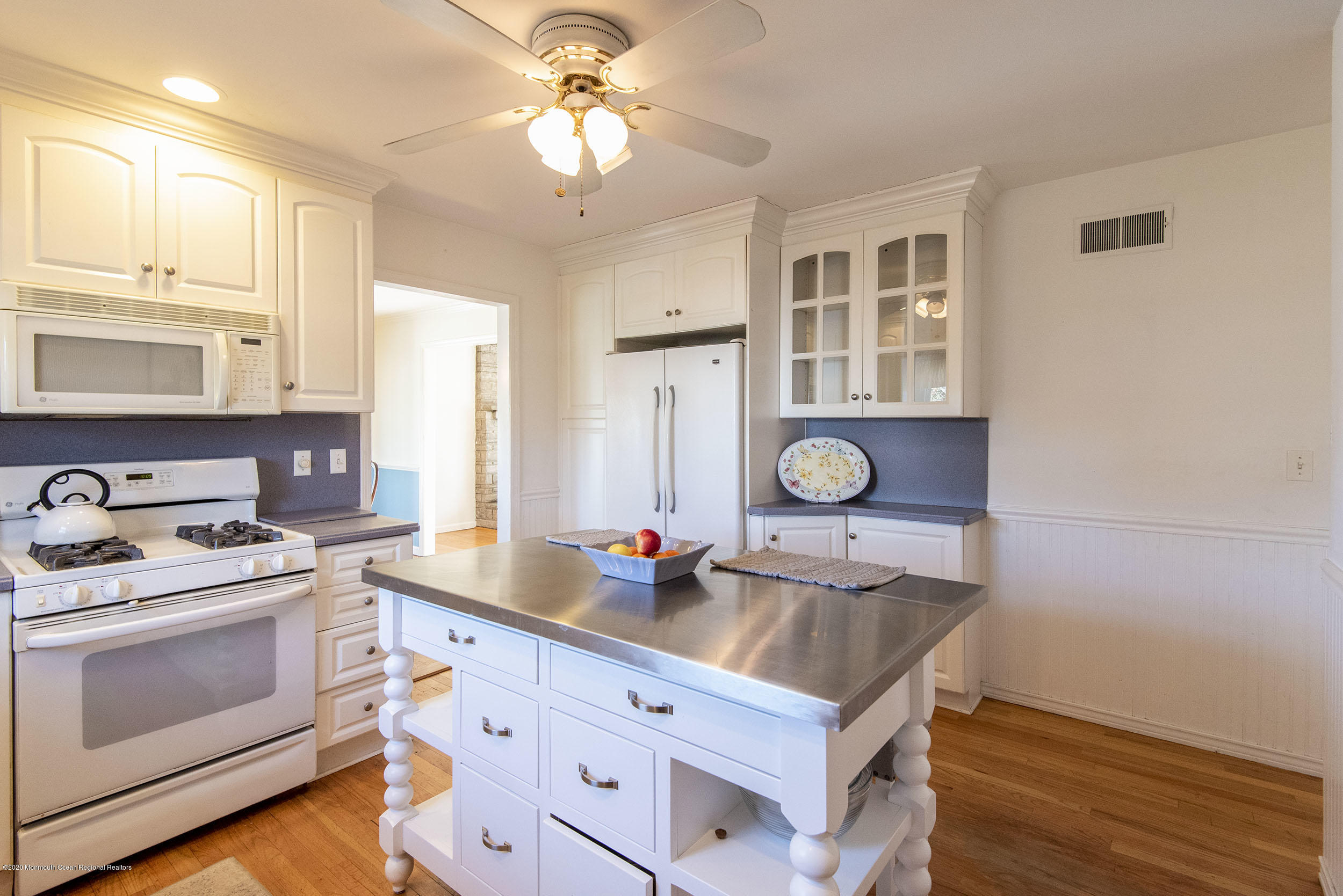 21 Rumson Road Little Silver, NJ 07739 - Photo 15 of 27 Kitchen_3
