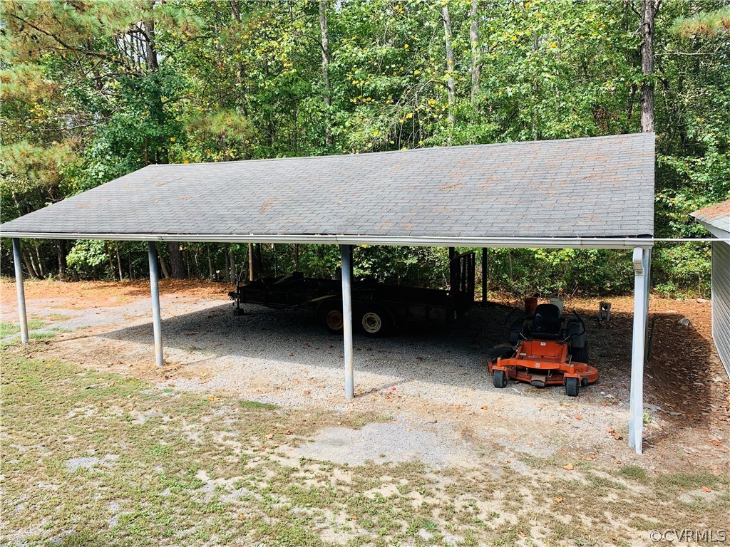 10149 Courthouse Road Dinwiddie, VA 23841 - Photo 17 of 49 Gallery Image 17