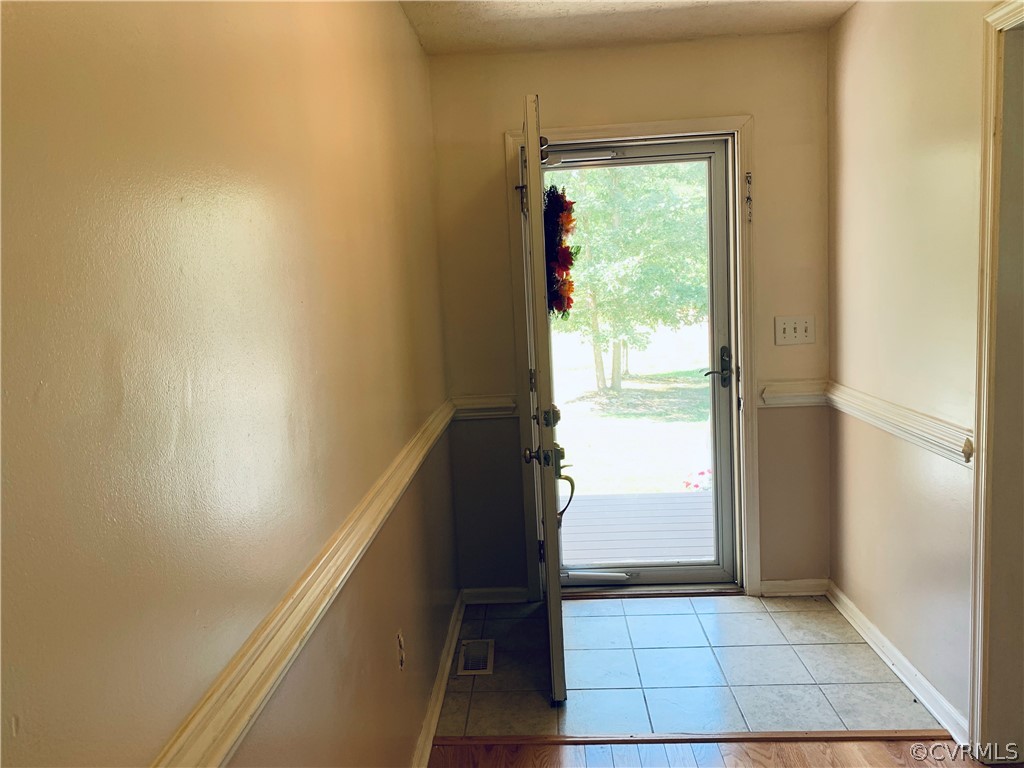 10149 Courthouse Road Dinwiddie, VA 23841 - Photo 32 of 49 Gallery Image 32