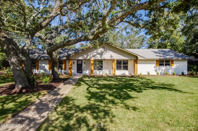 $475,000 | 306 Westview Drive, Biloxi, MS 39531