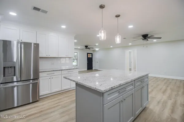 $469,999 | 306 Westview Drive, Biloxi, MS 39531