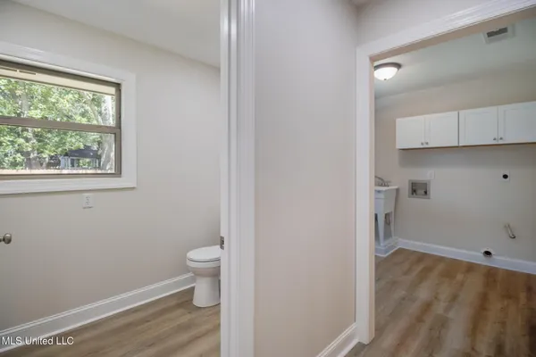 $469,999 | 306 Westview Drive, Biloxi, MS 39531