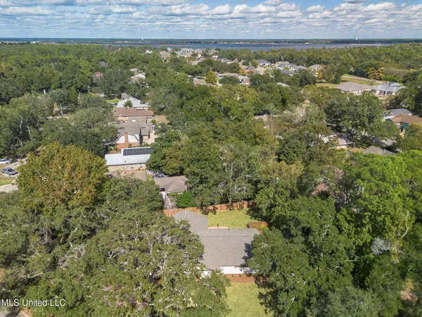 $469,999 | 306 Westview Drive, Biloxi, MS 39531