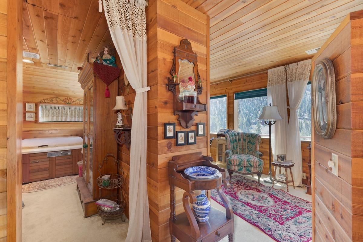 100 Carson View Drive June Lake, CA 93529 - Photo 29 of 48