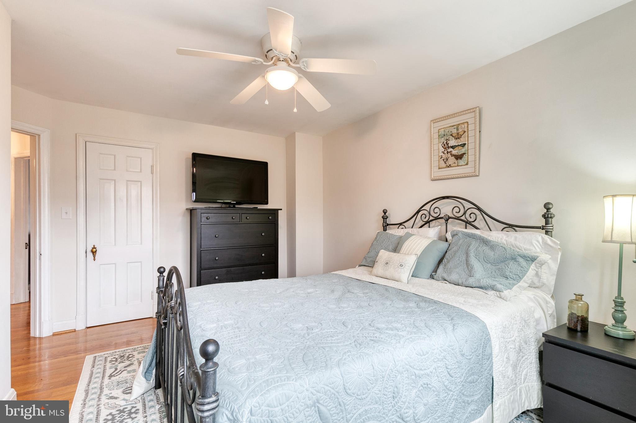 418 Lambeth Road Catonsville, MD 21228 - Photo 25 of 35