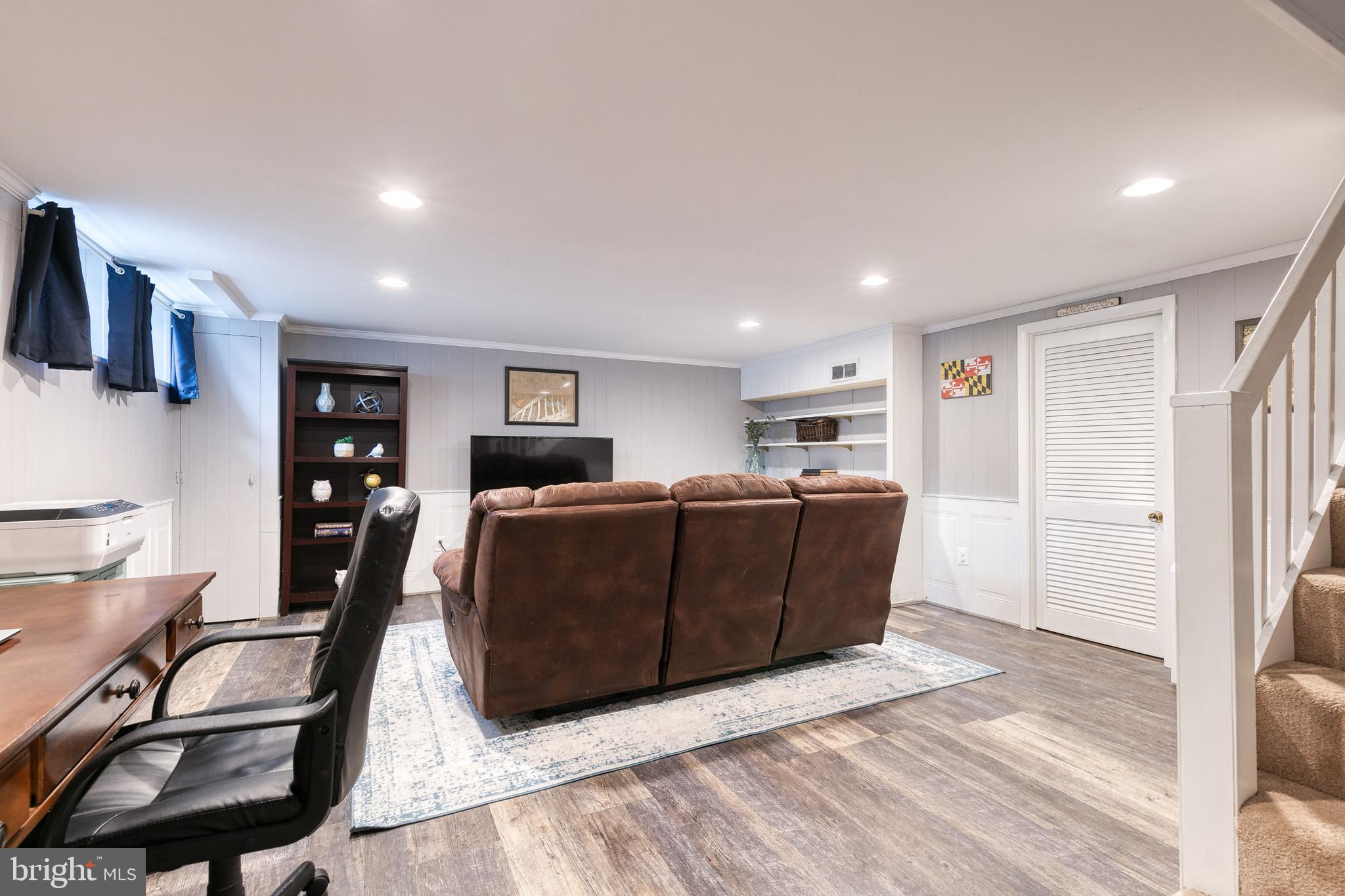 418 Lambeth Road Catonsville, MD 21228 - Photo 27 of 35