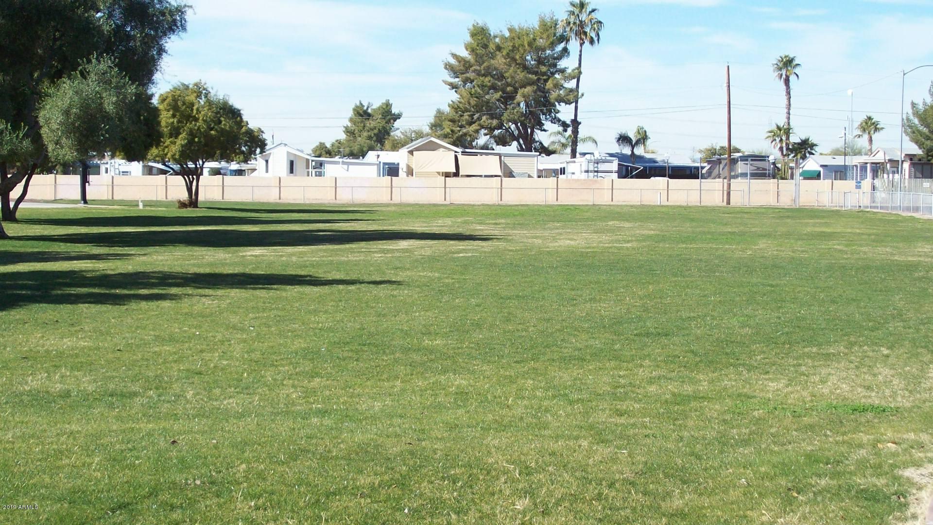 19221 North Pierson Road Sun City, AZ 85373 - Photo 32 of 40 101_8203