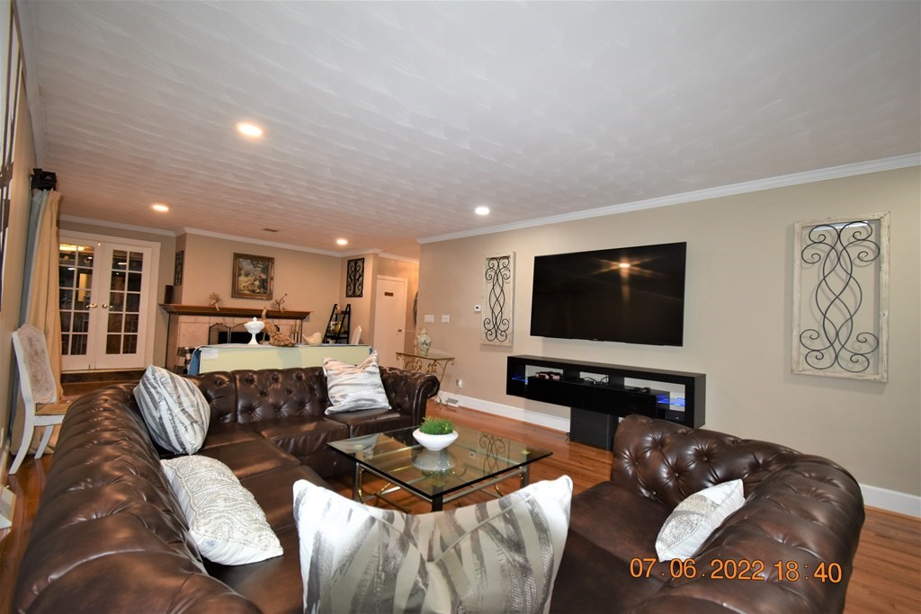 21 Radner Street Springfield, MA 01129 - Photo 16 of 32 Gallery Image 16