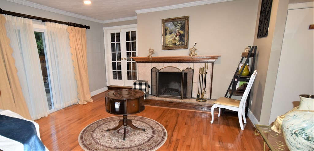 21 Radner Street Springfield, MA 01129 - Photo 17 of 32 Gallery Image 17