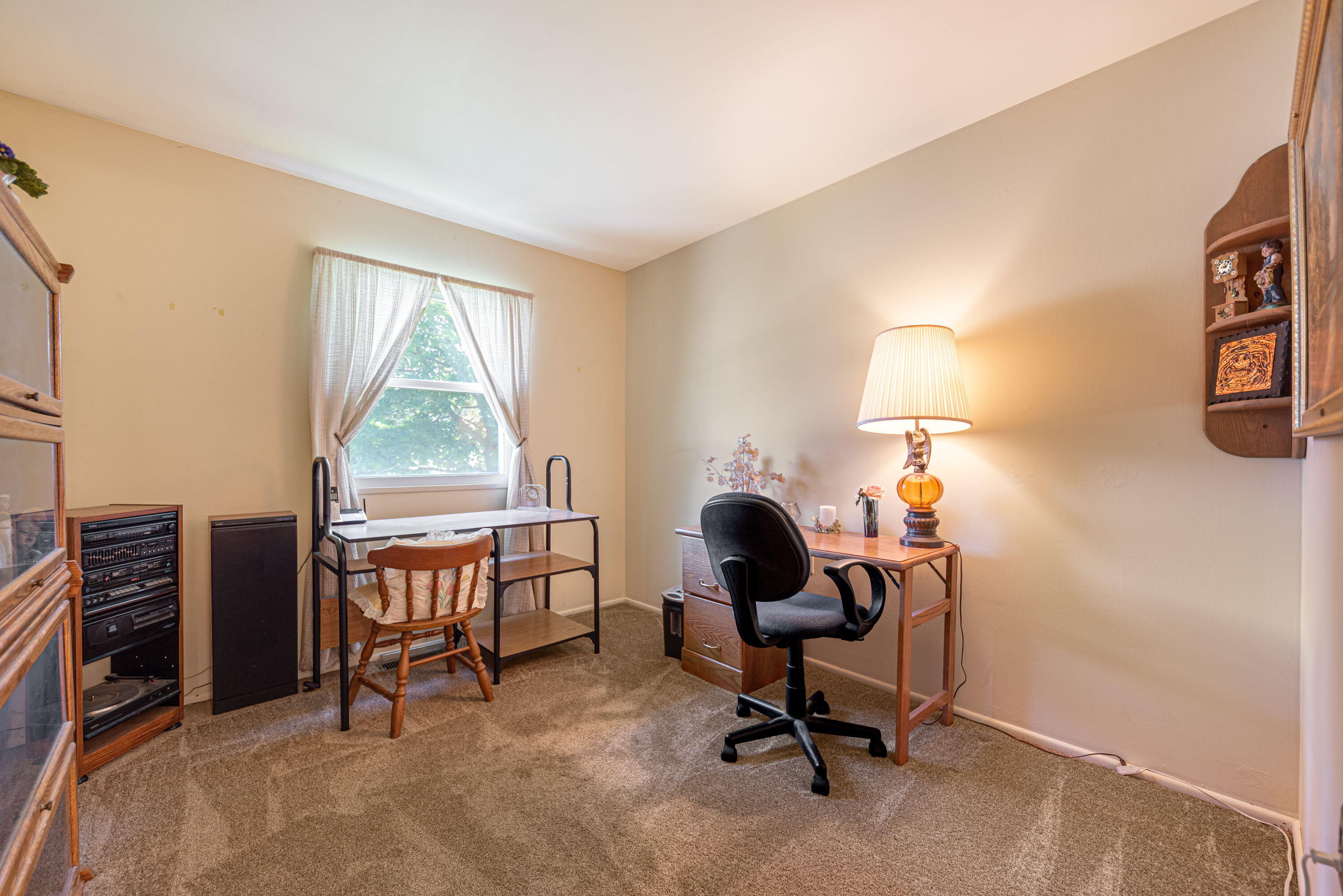770 Fox River Road Valparaiso, IN 46385 - Photo 13 of 17 2996x2000