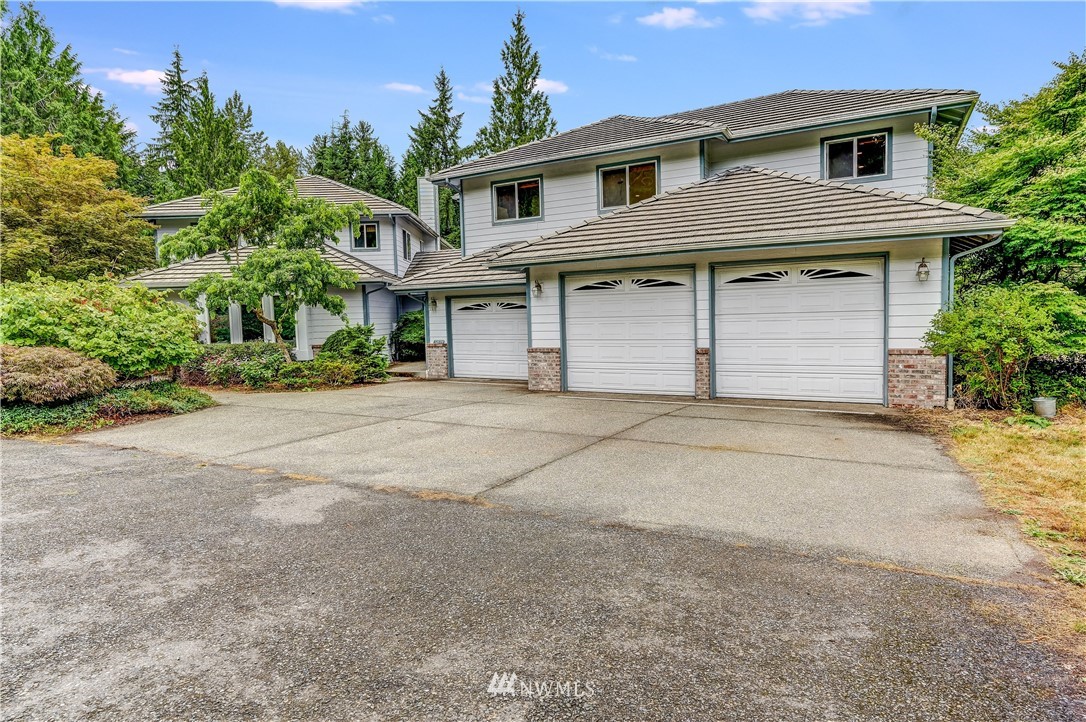 13521 Dubuque Road Snohomish, WA 98290 - Photo 1 of 40 Gallery Image 1