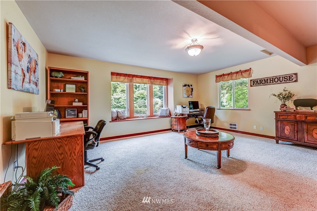 13521 Dubuque Road Snohomish, WA 98290 - Photo 16 of 40 Gallery Image 16