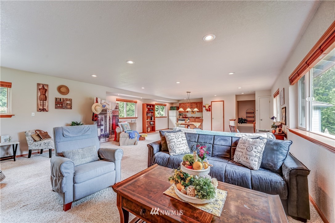 13521 Dubuque Road Snohomish, WA 98290 - Photo 20 of 40 Gallery Image 20