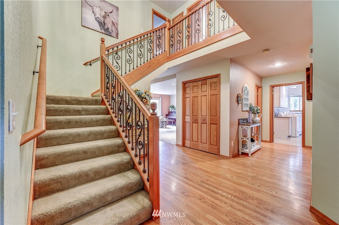 13521 Dubuque Road Snohomish, WA 98290 - Photo 3 of 40 Gallery Image 3