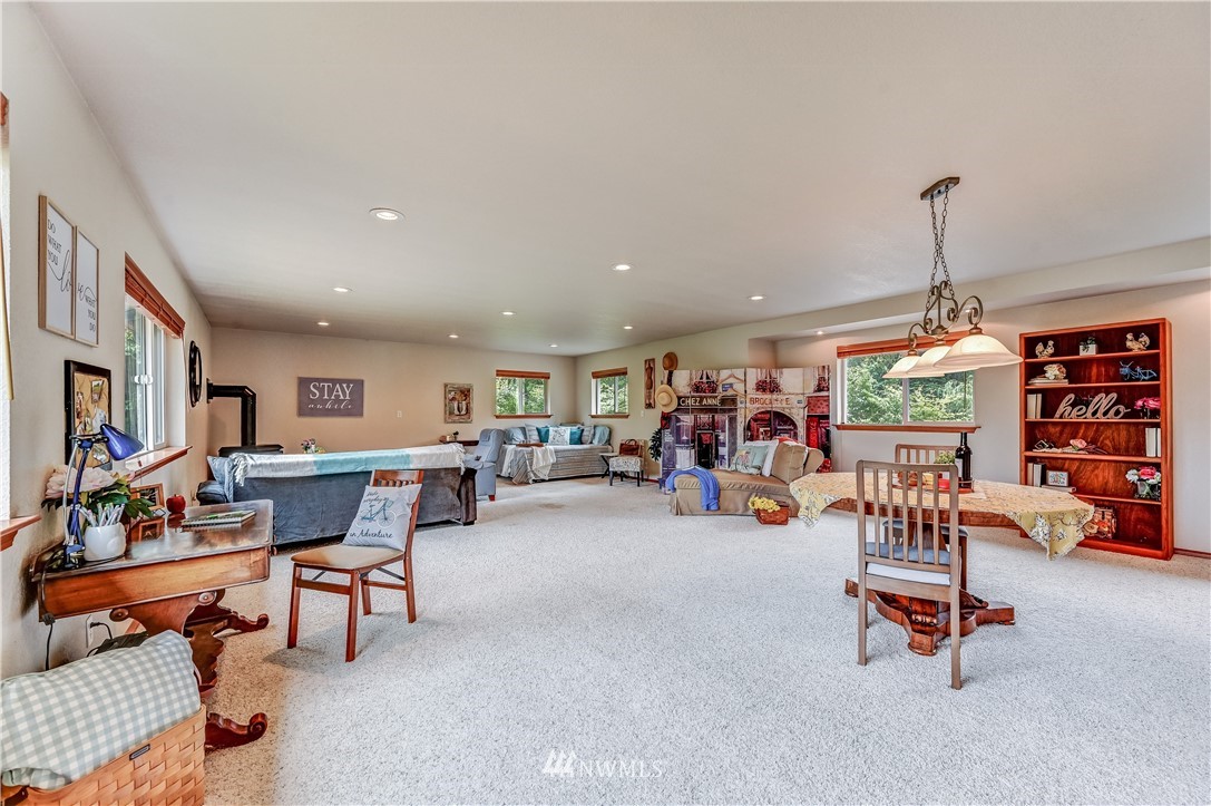 13521 Dubuque Road Snohomish, WA 98290 - Photo 22 of 40 Gallery Image 22