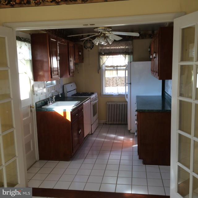 3305 Willoughby Road Baltimore, MD 21234 - Photo 5 of 7 Kitchen
