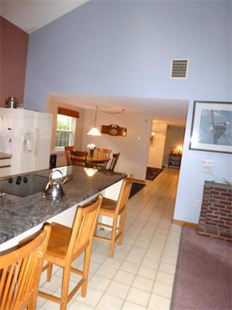 64 Dunster Road Bedford, MA 01730 - Photo 17 of 25 Gallery Image 17