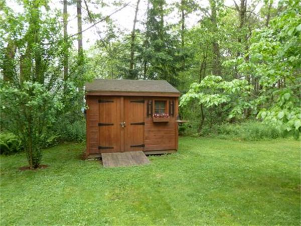 64 Dunster Road Bedford, MA 01730 - Photo 8 of 25 Gallery Image 8
