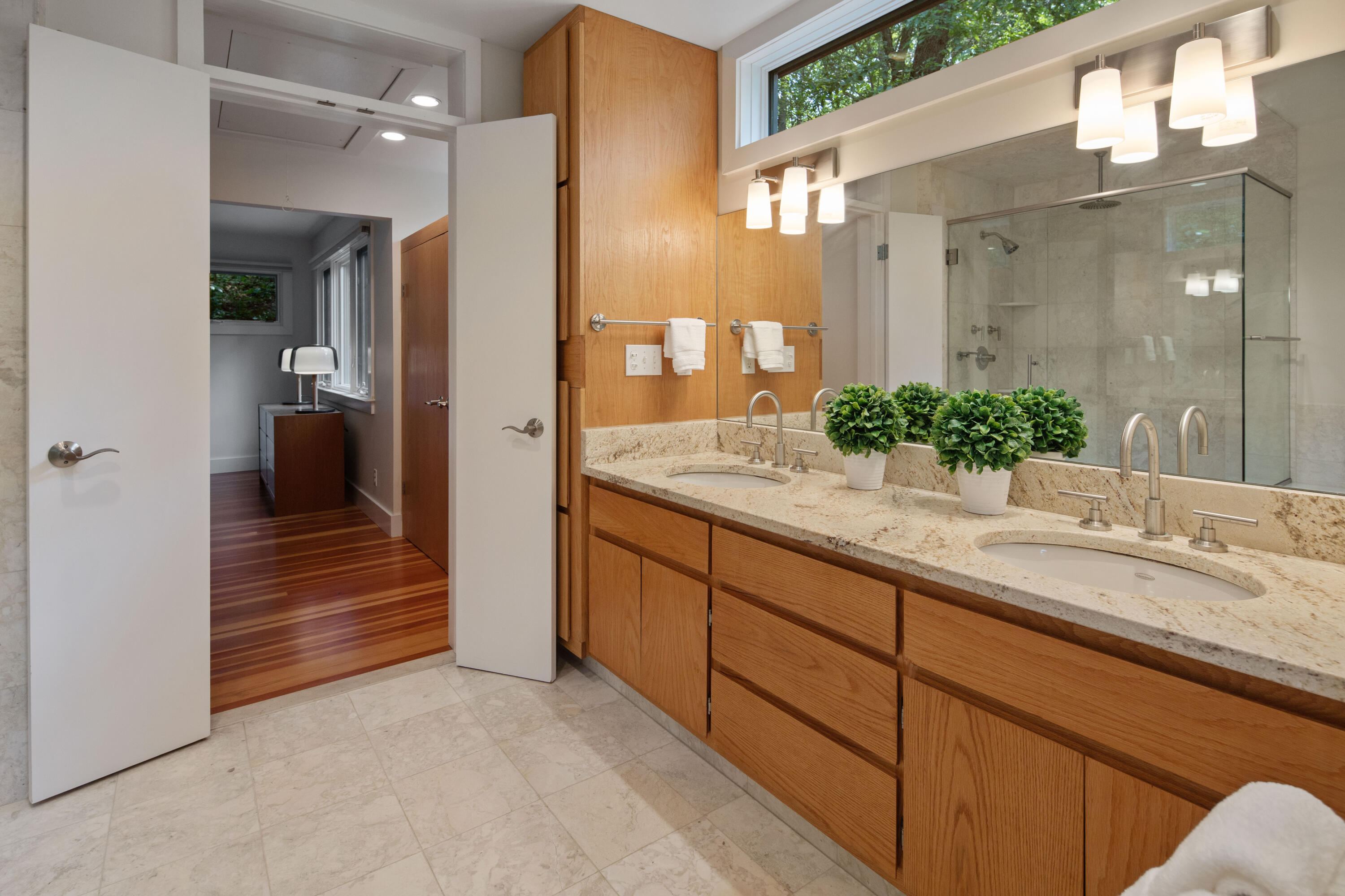 191 Parish Road New Canaan, CT 06840 - Photo 16 of 27 191 Parish Rd, New Canaan, CT 06840-28