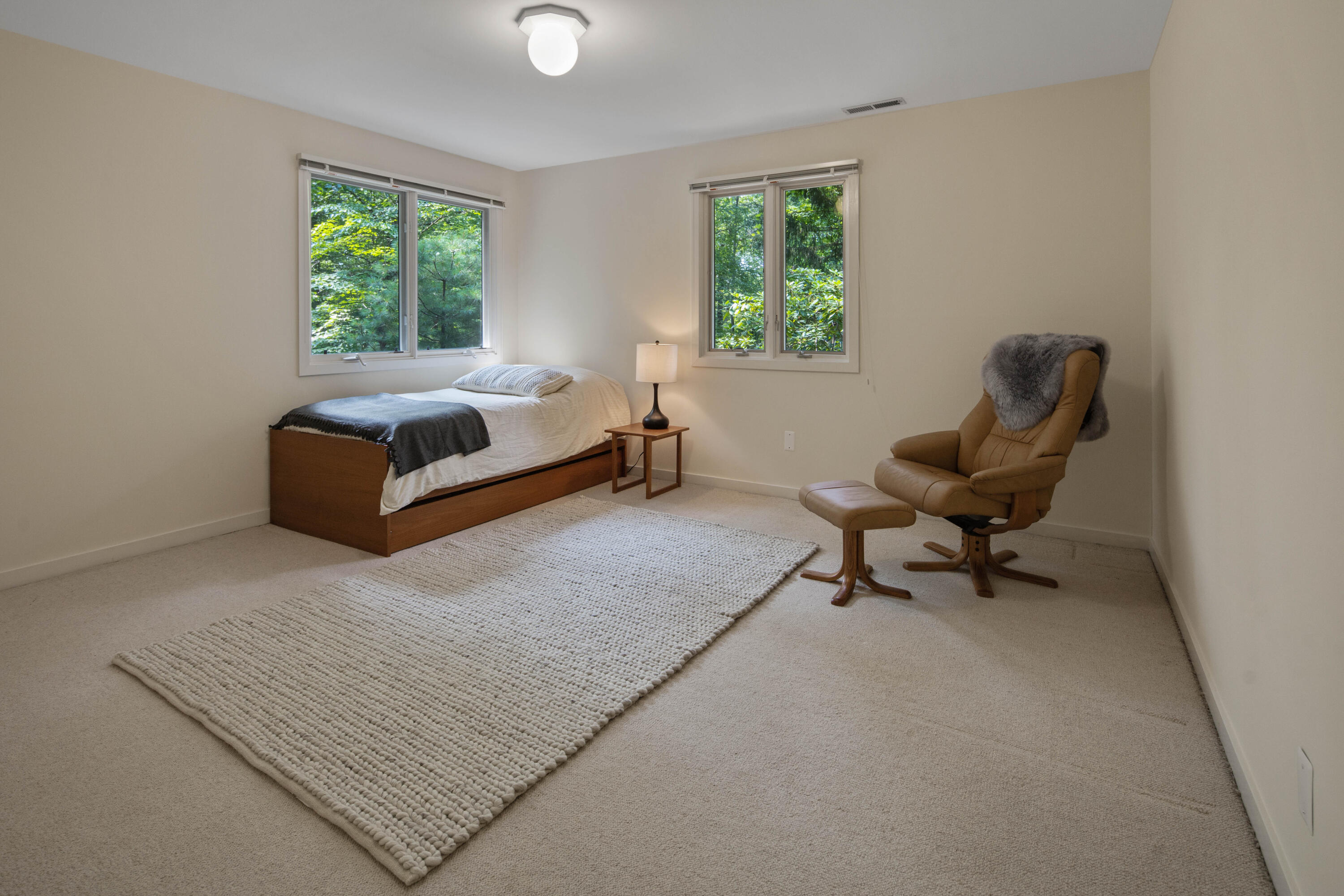 191 Parish Road New Canaan, CT 06840 - Photo 21 of 27 191 Parish Rd, New Canaan, CT 06840-37
