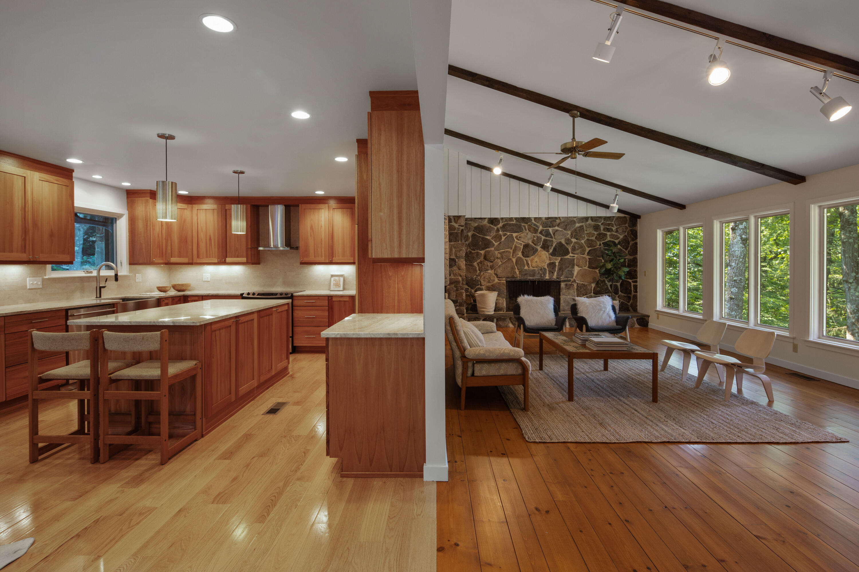 191 Parish Road New Canaan, CT 06840 - Photo 8 of 27 191 Parish Rd, New Canaan, CT 06840-16