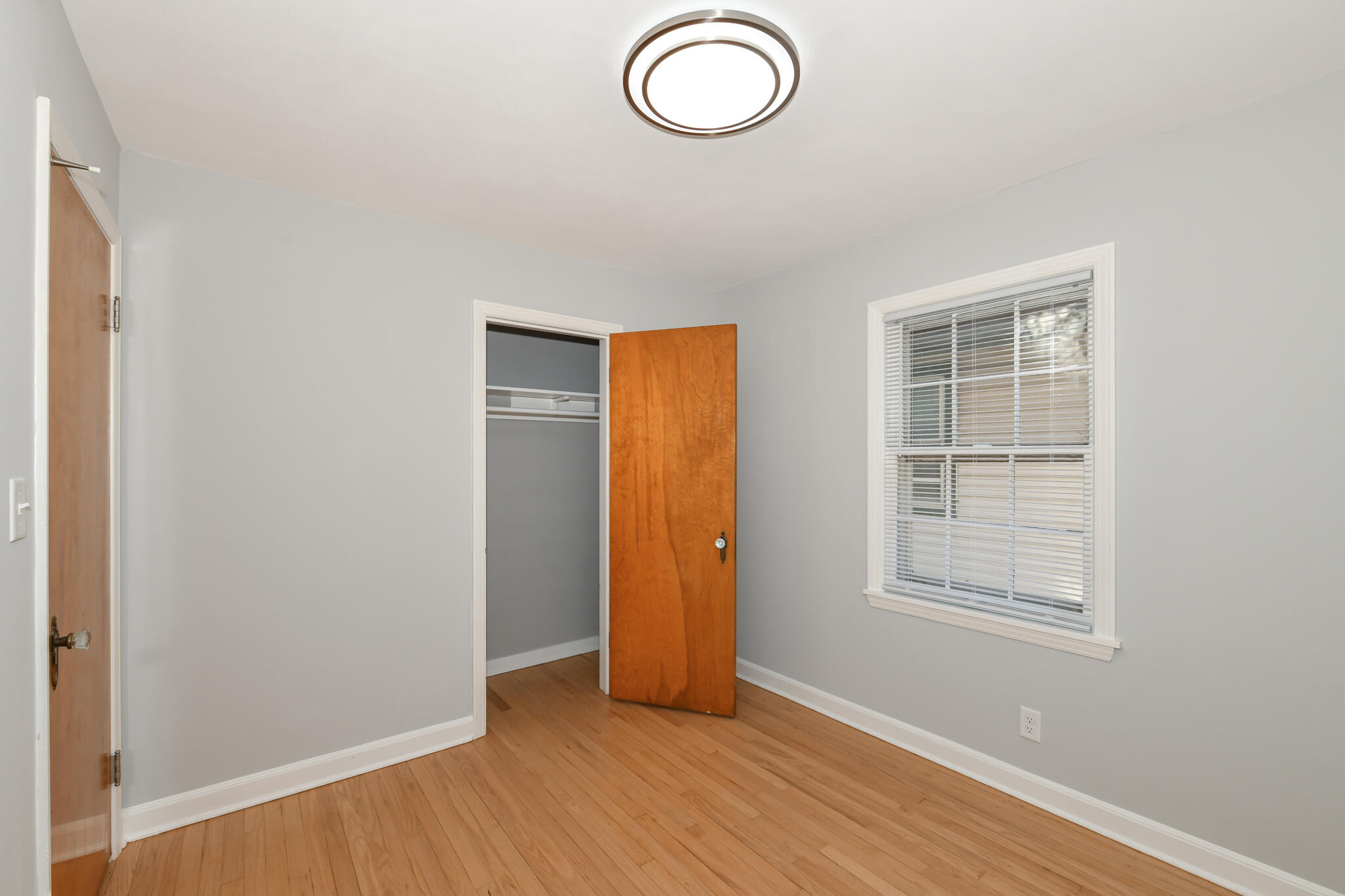 1725 South 88th Street Milwaukee, WI 53214 - Photo 19 of 35 Bedroom 1