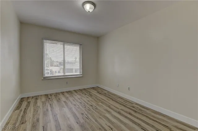 $2,364 | 1678 East Hacienda Avenue, Las Vegas, NV 89119