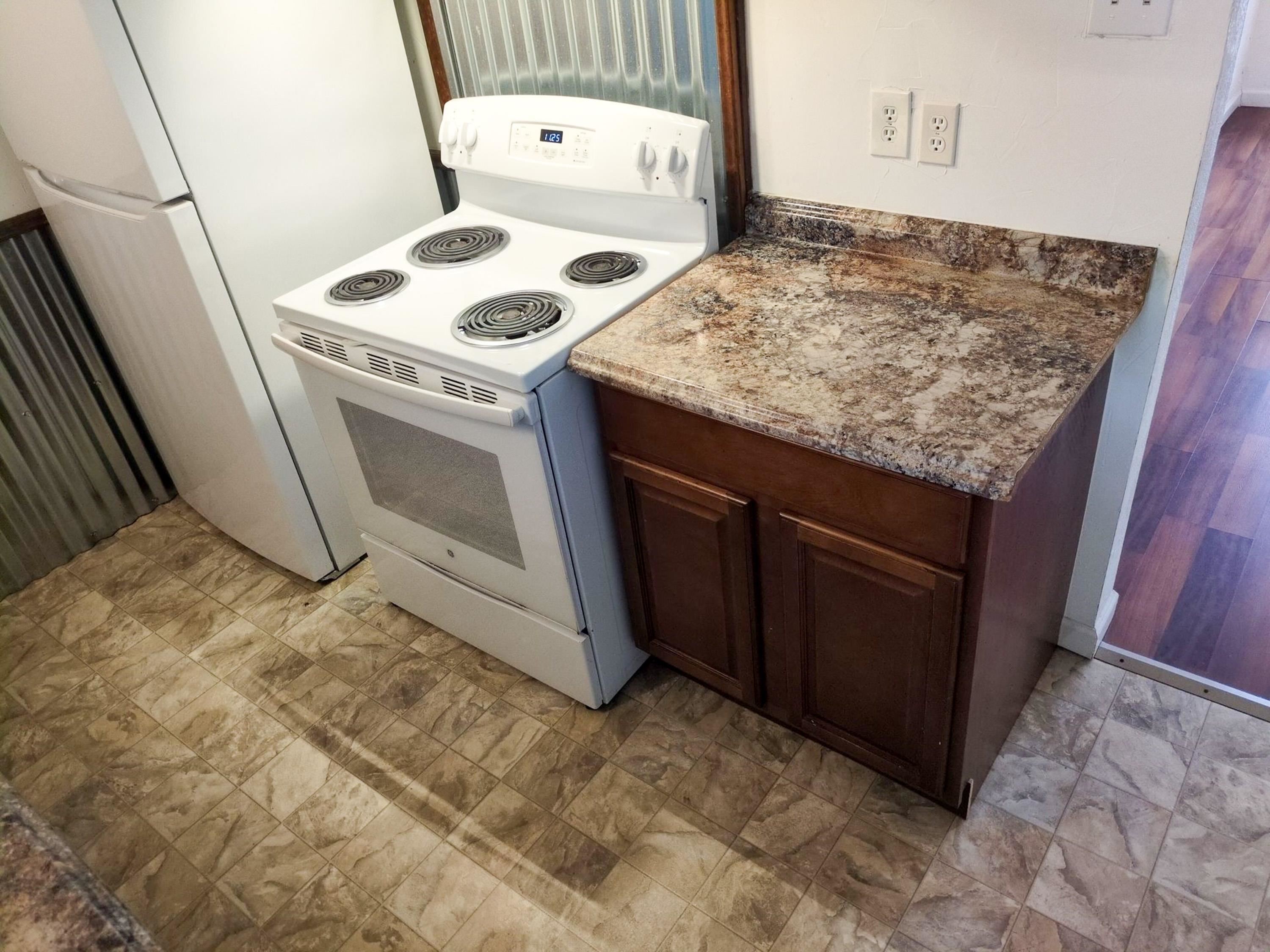 12847 Hamshire Road Hamshire, TX 77622 - Photo 4 of 13