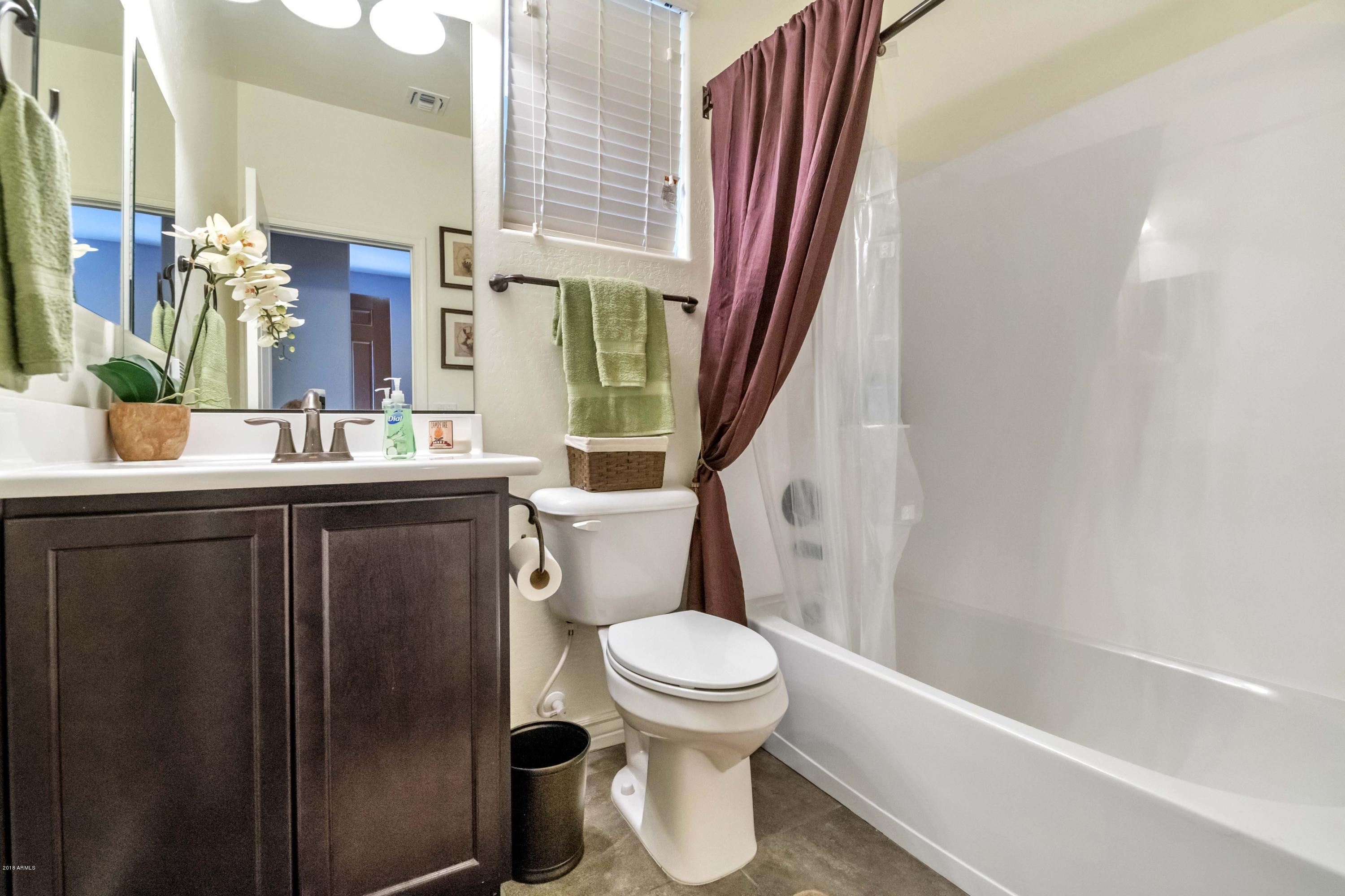 2608 East Saddlebrook Road Gilbert, AZ 85298 - Photo 26 of 40 3rd bath