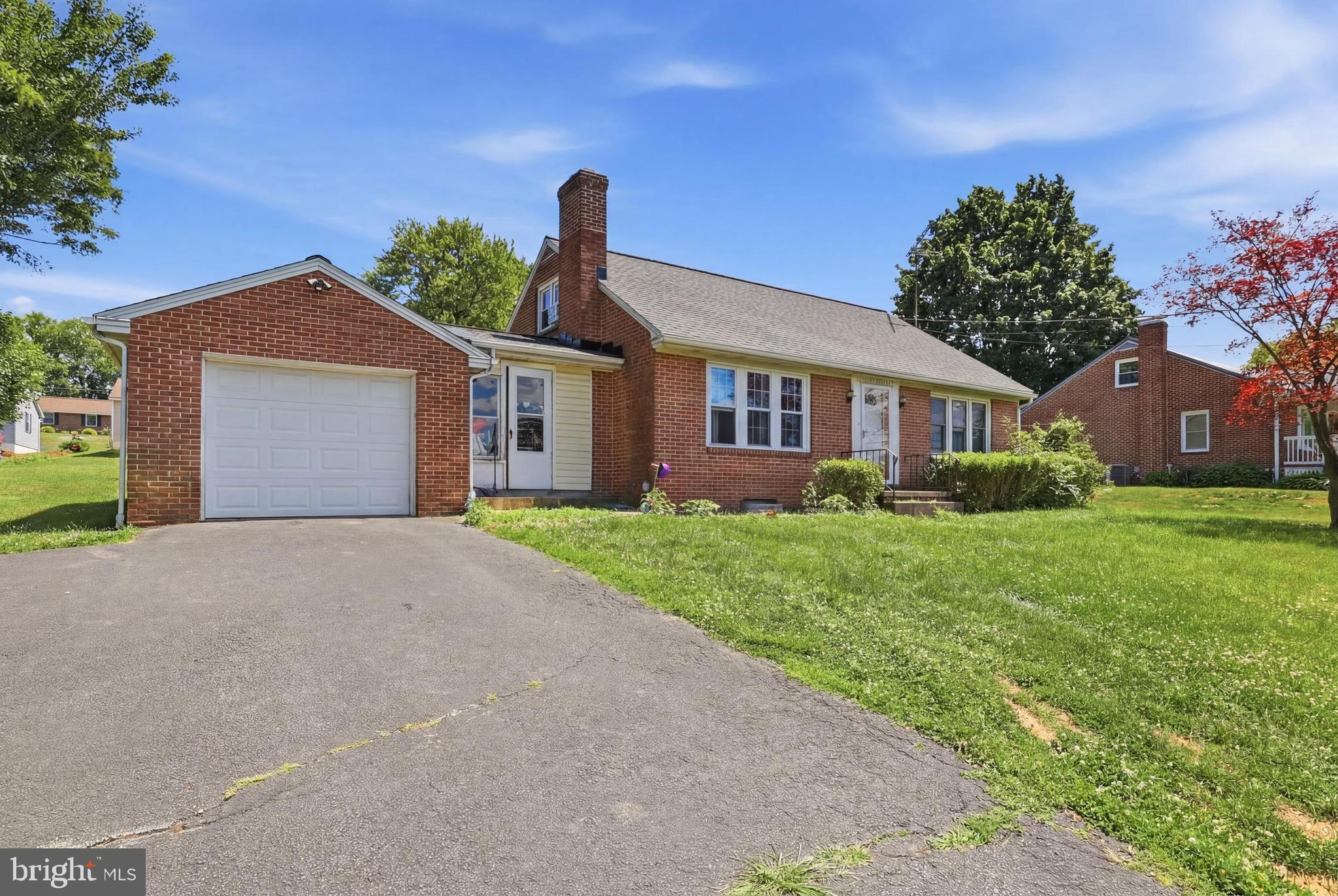 30 Hanover Street Spring Grove, PA 17362 - Photo 4 of 29 Gallery Image 4